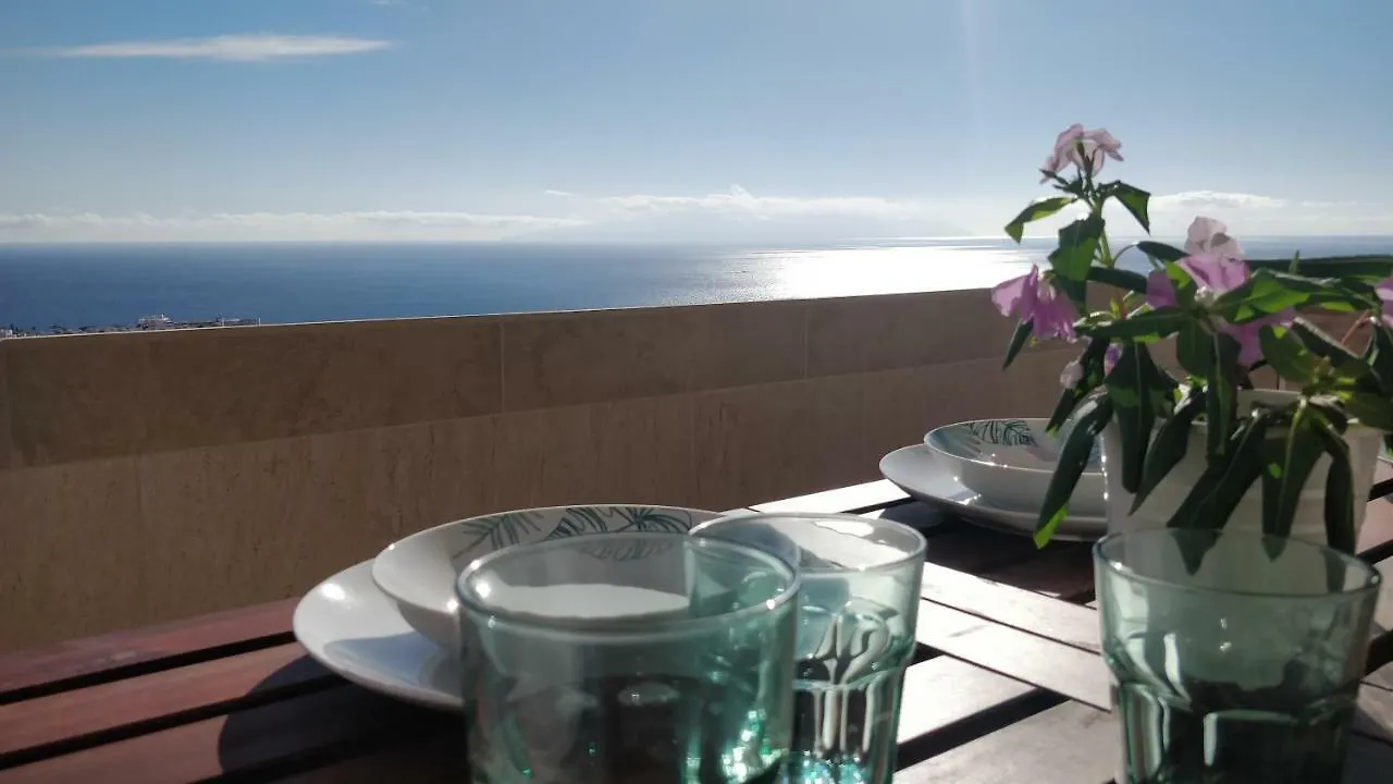 New Deluxe Stunned Seaview 2 Bed Apt Costa Adeje  Apartmán