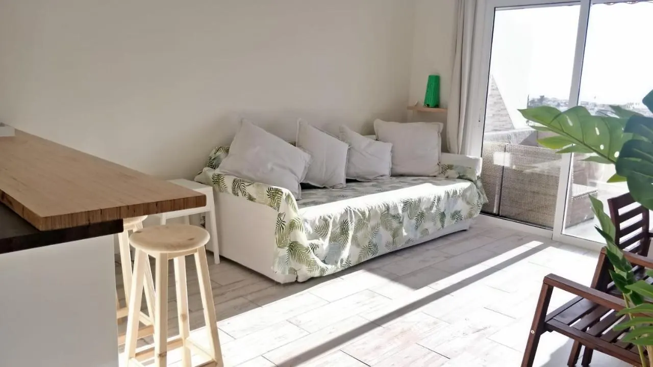 New Deluxe Stunned Seaview 2 Bed Apt Costa Adeje  Apartmán Costa Adeje (Tenerife)